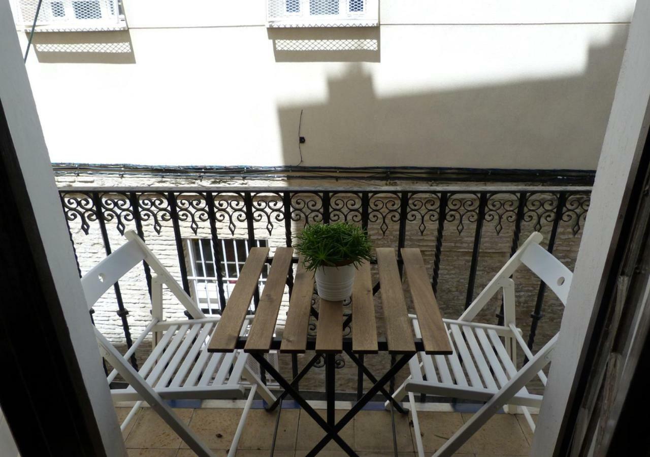 Rodo Arenal Lägenhet Sevilla Exteriör bild